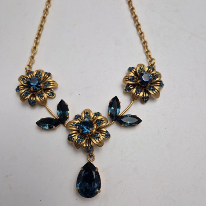 Collier Poggi en métal doré et strass – Image 7