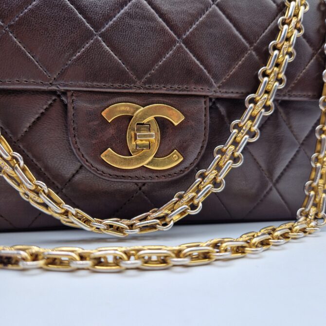 Sac Chanel Timeless en cuir matelassé – Image 16