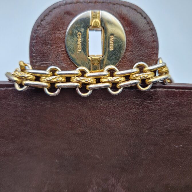 Sac Chanel Timeless en cuir matelassé – Image 4