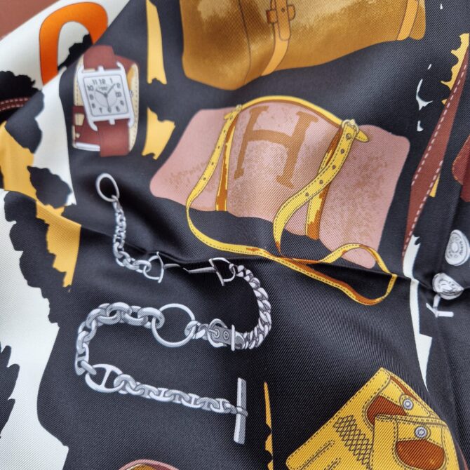 Carré Hermès Monsieur et Madame par Bali Barett et Robert Dallet – Image 5