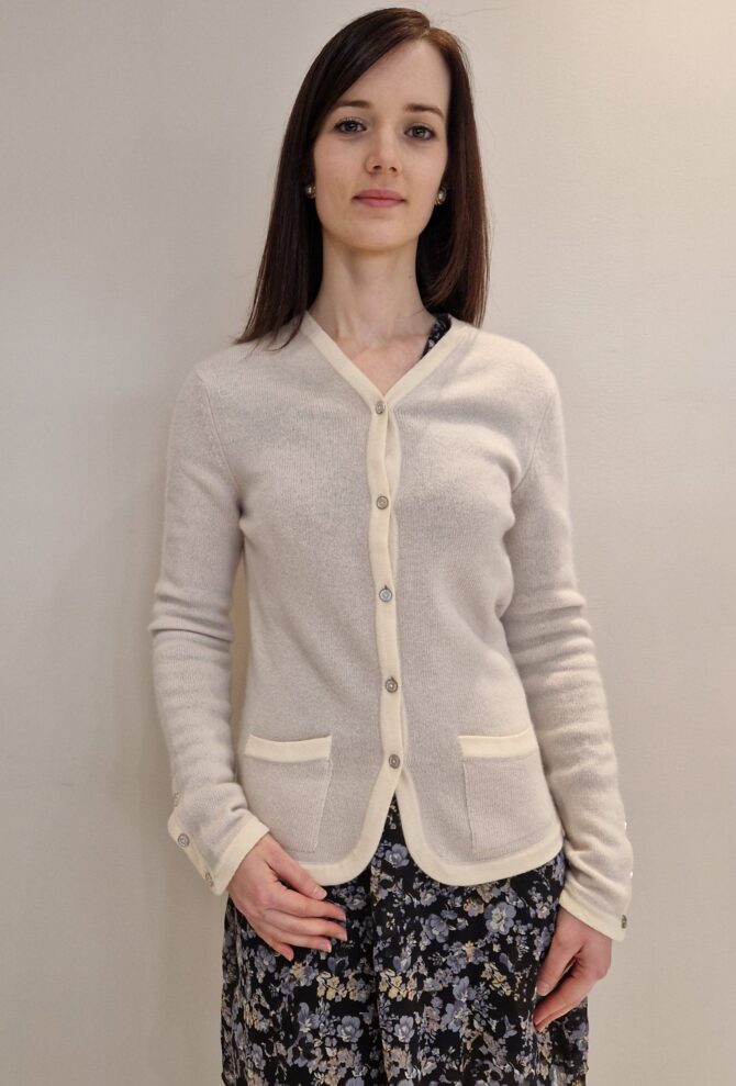 Gilet Chanel années 90 en cachemire – Image 10