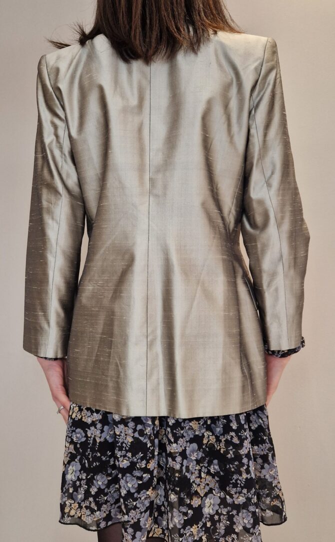 Veste Yves Saint Laurent en soie années 90 – Image 3
