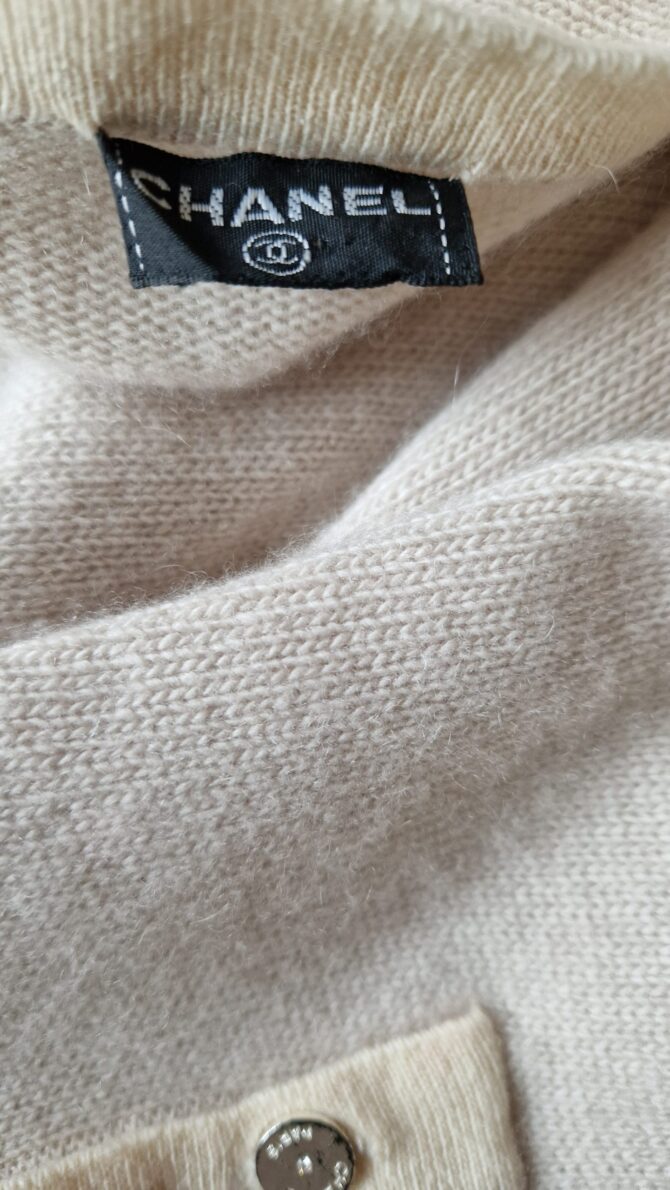 Gilet Chanel années 90 en cachemire – Image 3