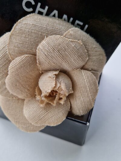 Broche Camélia Chanel Etat neuf