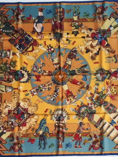 Carré Hermès Kachinas par Kermit Oliver 1992