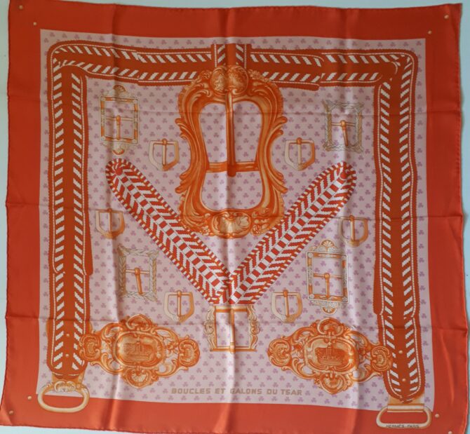 Carré Hermès Boucles et Galons du Tsar par Wlodek Kaminski