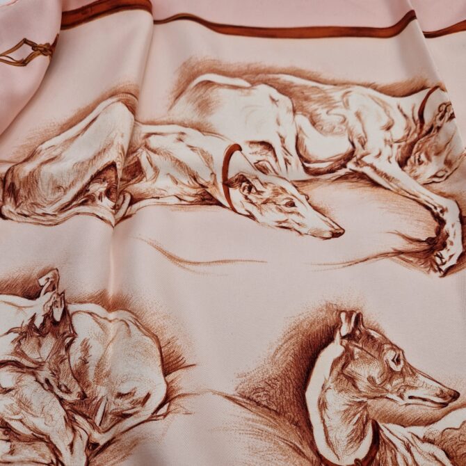 Carré Hermès soie Les lévriers par Xavier de Poret – Image 8