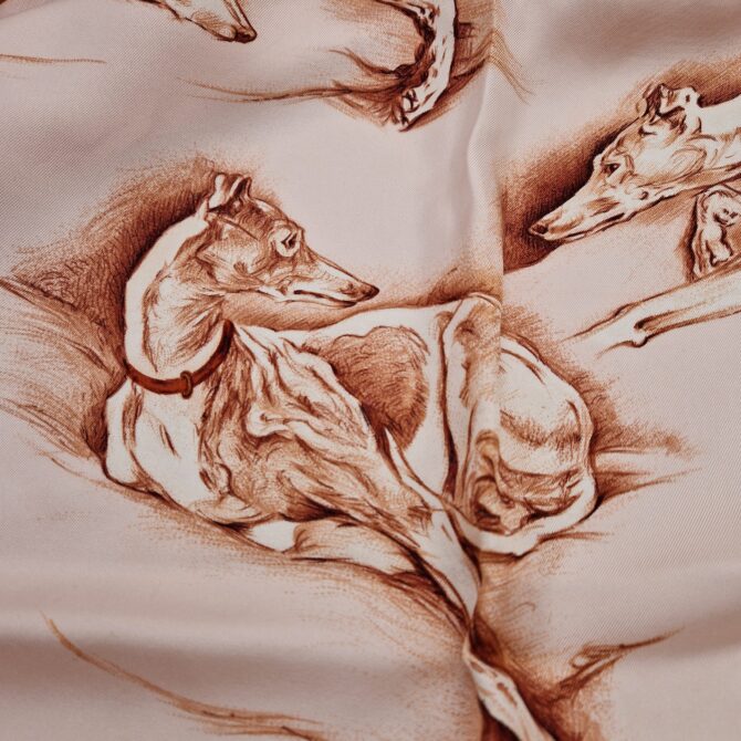 Carré Hermès soie Les lévriers par Xavier de Poret – Image 9