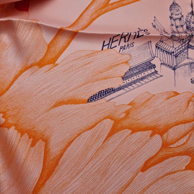 Carré Hermès A l'ombre des pivoines par Octave Marsal et Théo de Gueltz 2019 – Image 8