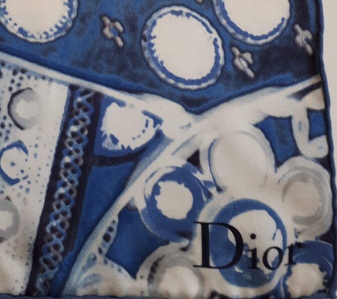 Foulard Dior en soie  époque John Galliano – Image 3