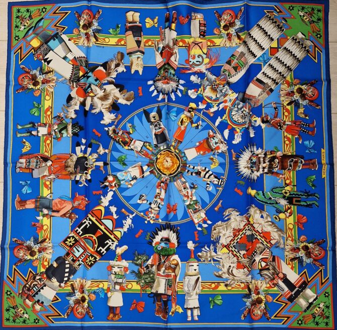 Carré Hermès Kachinas par Kermit Oliver
