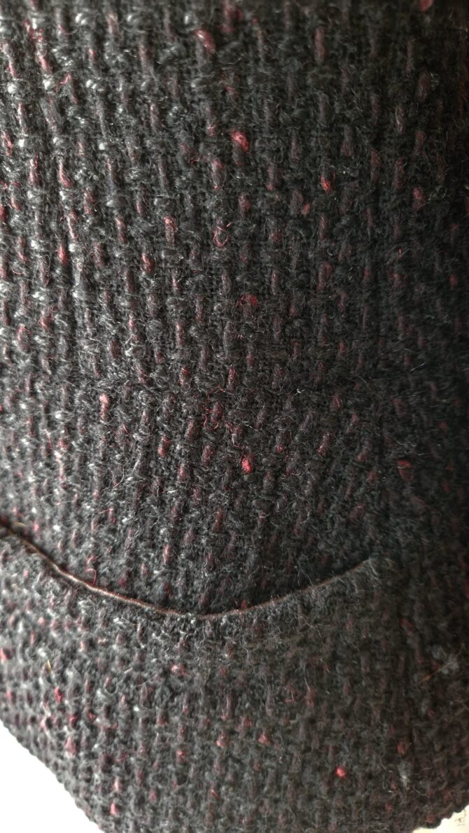 Veste courte Chanel années 90 – Image 7