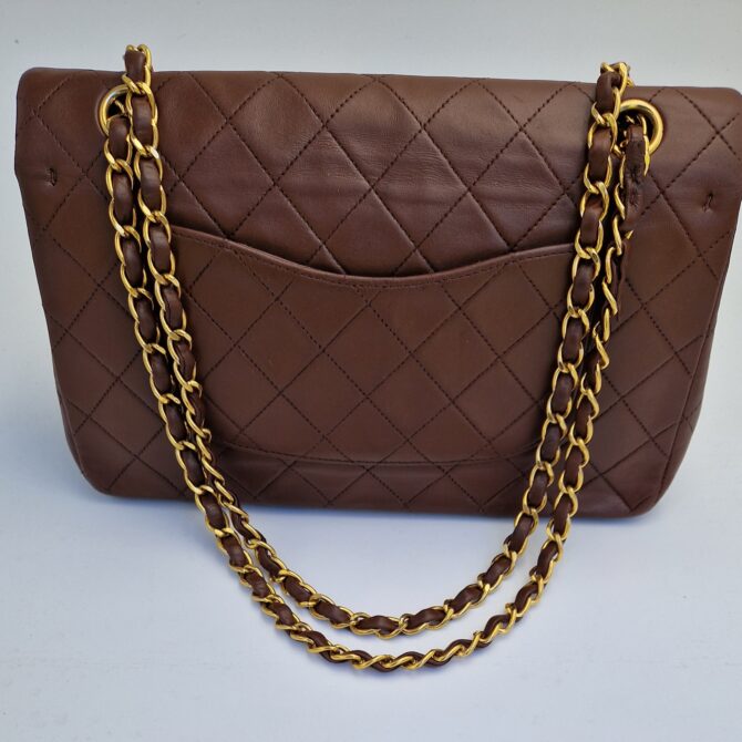 Sac Chanel Timeless Vintage en cuir matelassé – Image 4