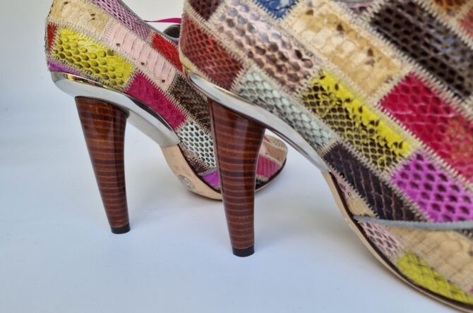 Chaussures DOLCE & GABANNA  pointure 39 Livrées dans leur boîte – Image 4