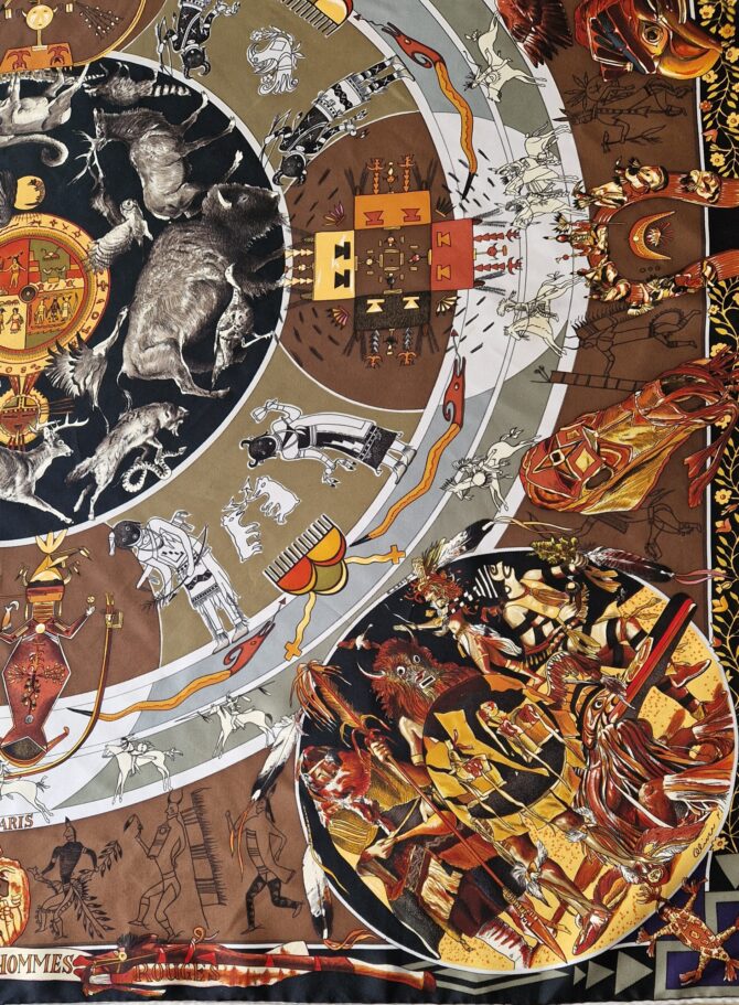 La mythologie des hommes rouges Carré Hermès par Kermit Oliver – Image 7