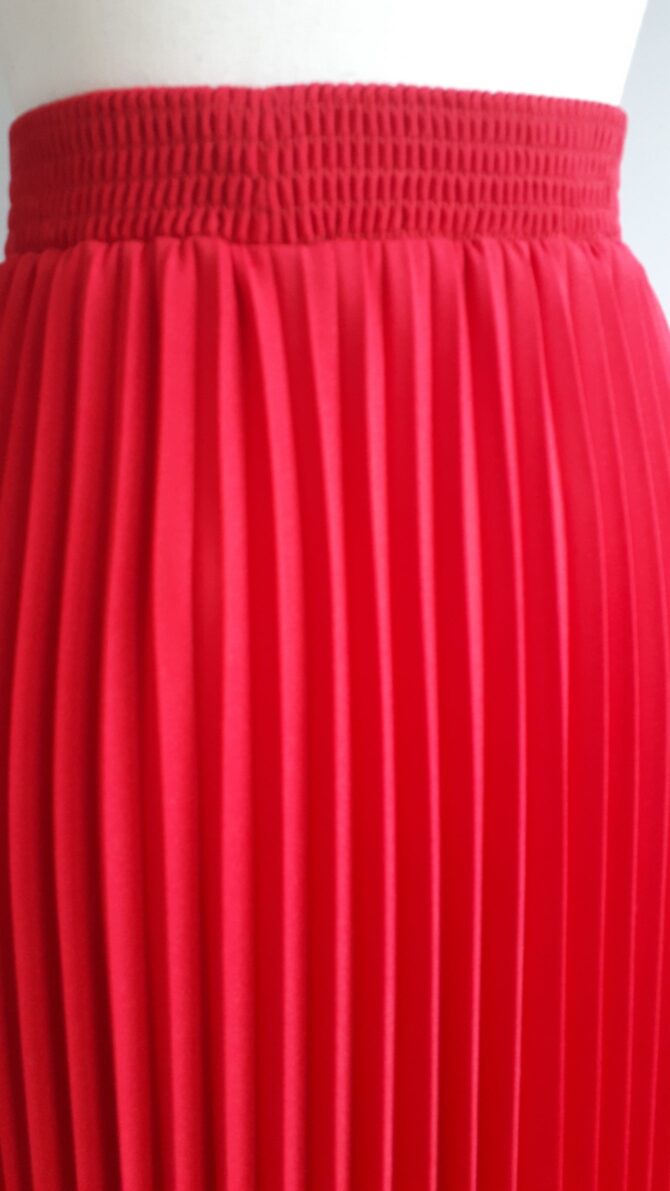 Jupe longue Balenciaga plissé permanent taille 38 – Image 3
