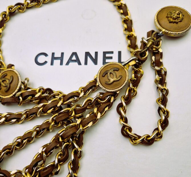 Ceinture Chanel vintage années 90 cuir marron et métal doré