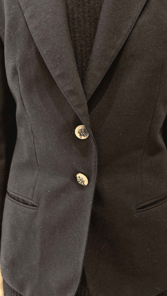 Veste  Hermès vintage d'après le carré Scotland par Ledoux – Image 7