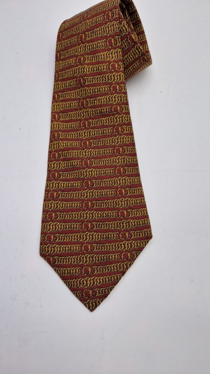 Large cravate ancienne Hermès  motif chaînes – Image 6