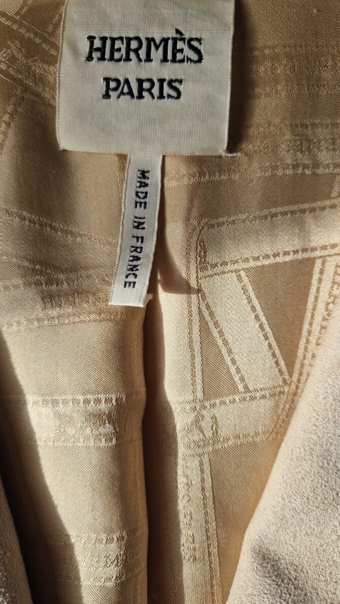 Veste Hermès en peau et tricot vintage – Image 2