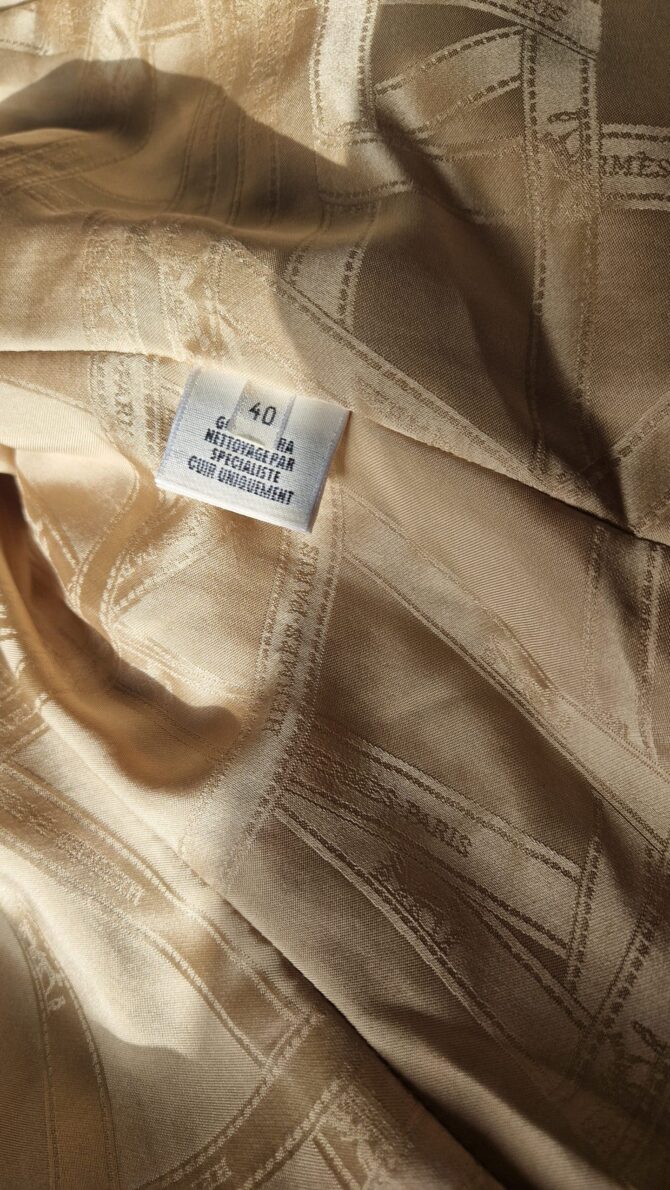 Veste Hermès en peau et tricot vintage – Image 10
