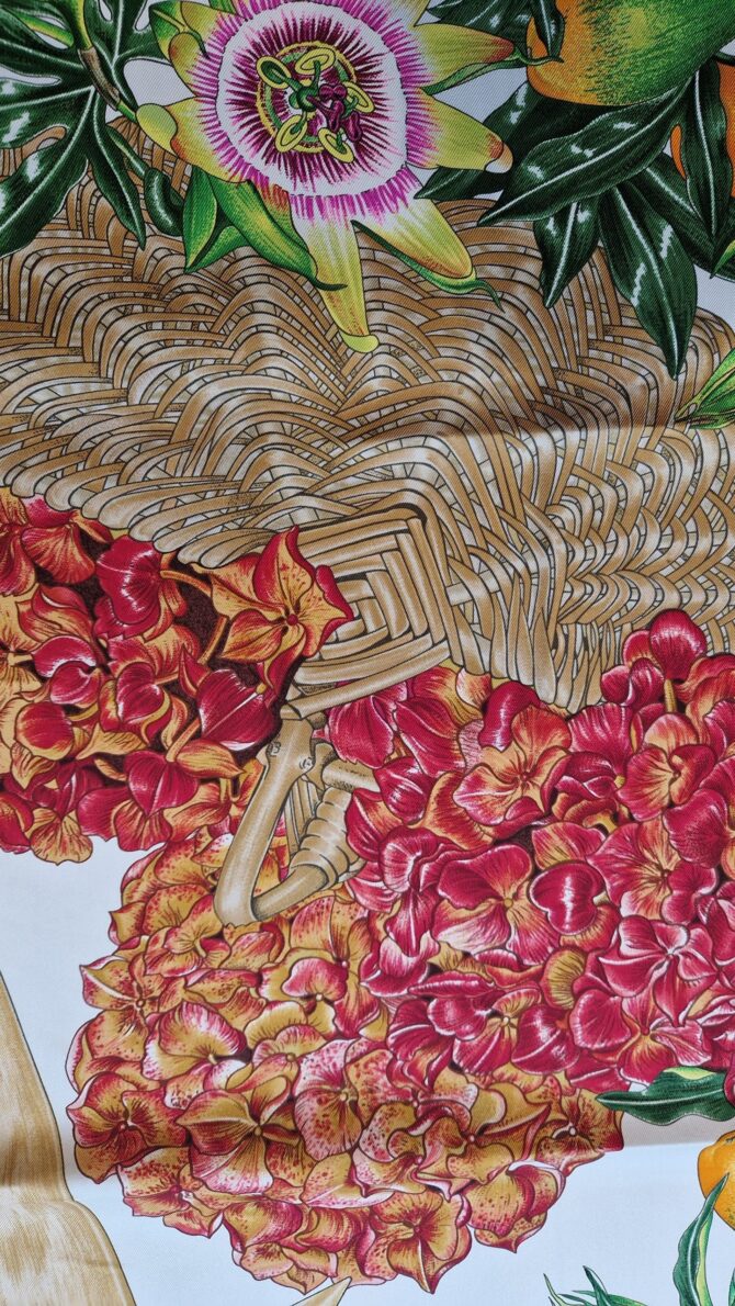 Carré Hermès Passiflores par Valérie Dawlat Dumoulin 1996 – Image 7