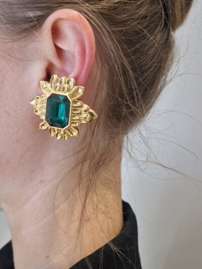 Paire de grands clips d'oreille Guy Laroche