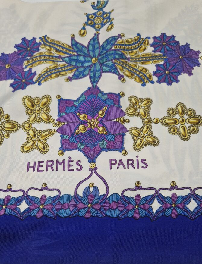 écharpe hermès arabesques