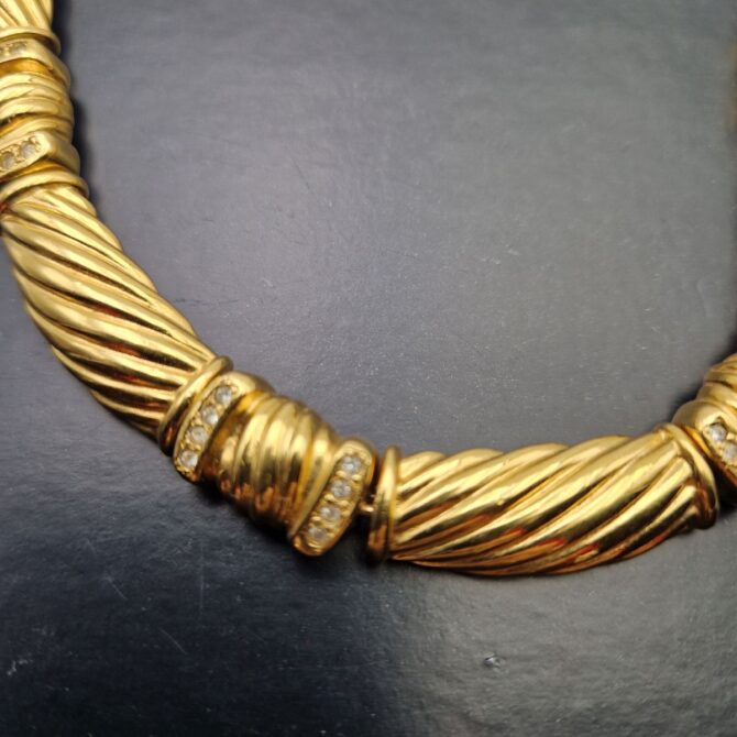 Collier Carven en métal plaqué or et strass – Image 4