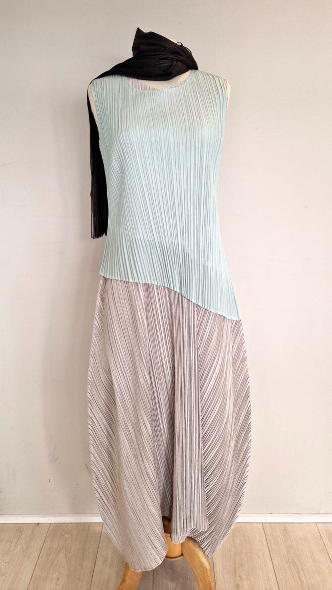 Ensemble  Peats Please Robe  et 2  pièces – Image 3