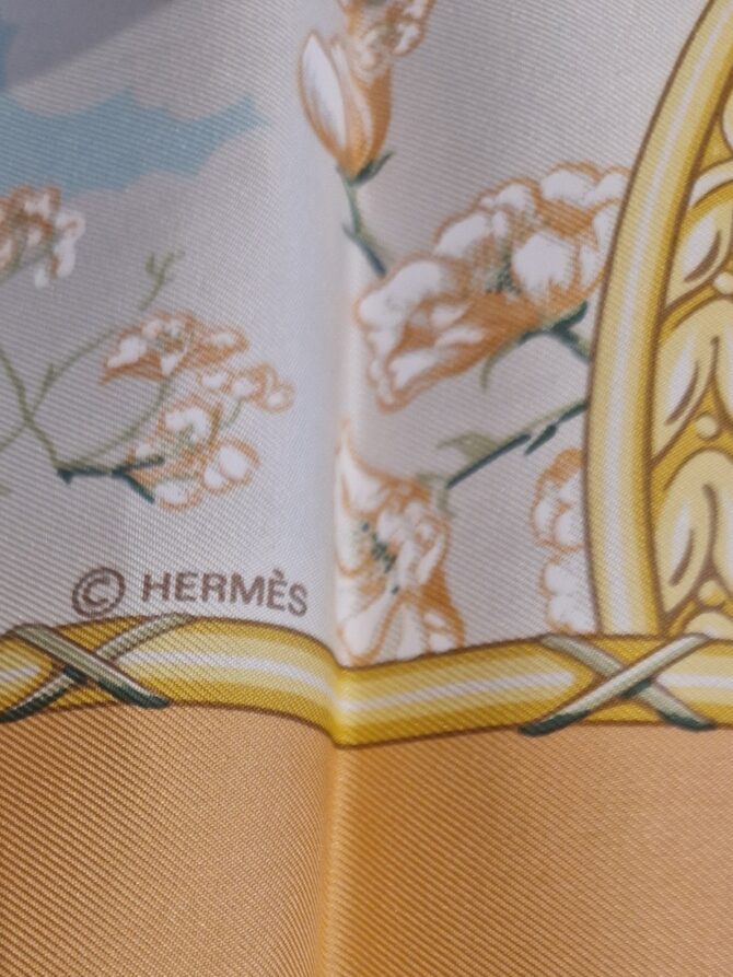 Carré Hermès Edition spéciale 2002 pour Vacheron Constantin par Laurence Bourthoumieux, livré dans sa boîte – Image 10