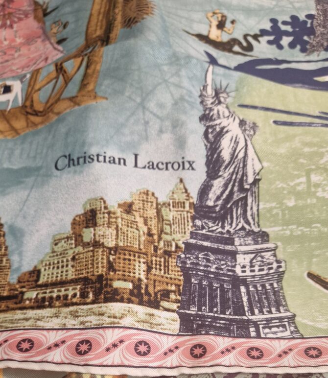 America Carré en soie par Christian Lacroix – Image 3