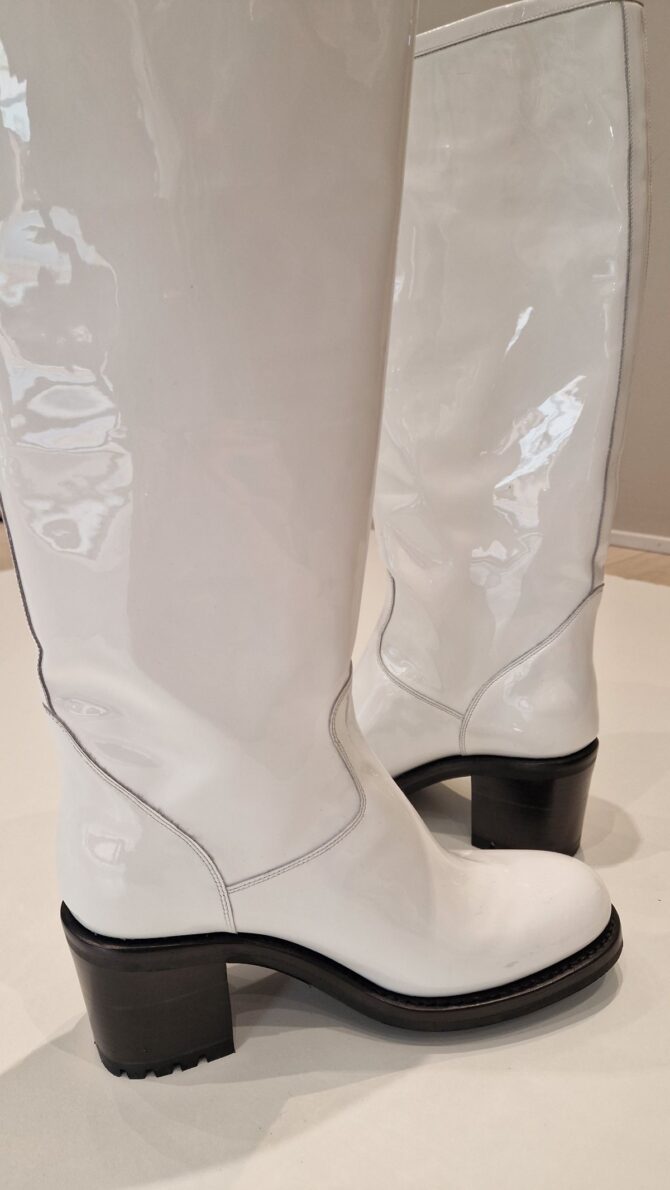 Bottes Free Lance en cuir verni blanc pointure 39 – Image 3