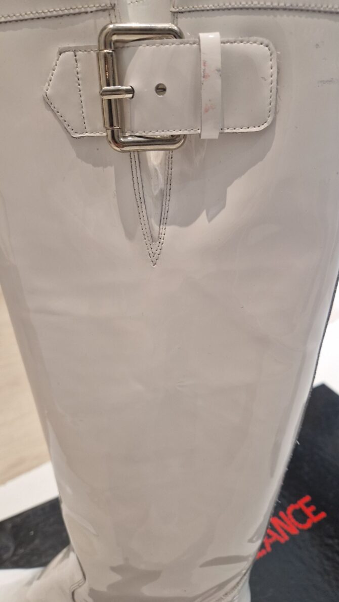 Bottes Free Lance en cuir verni blanc pointure 39 – Image 2