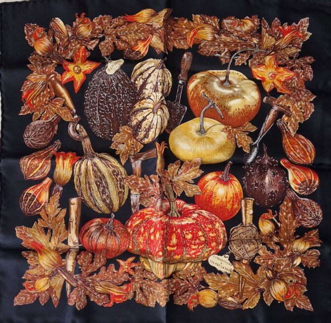 Pochette Hermès Citrouilles et coloquintes dessiné par Valérie Dawlat -Dumoulin