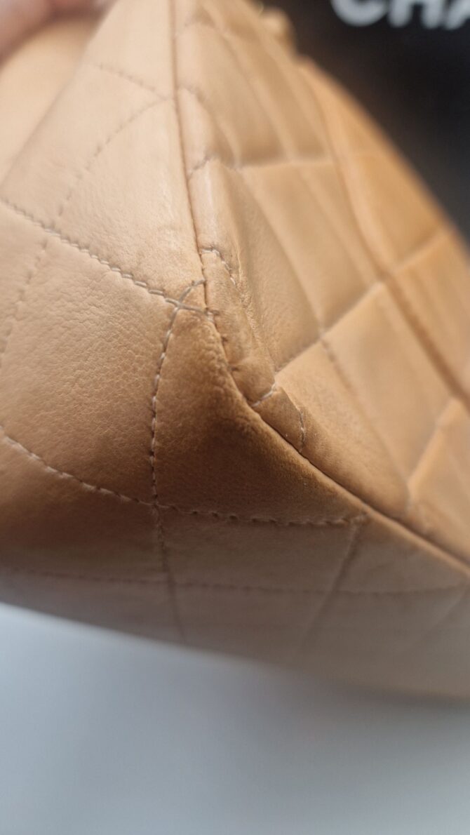 Sac Chanel Timeless en cuir matelassé – Image 12