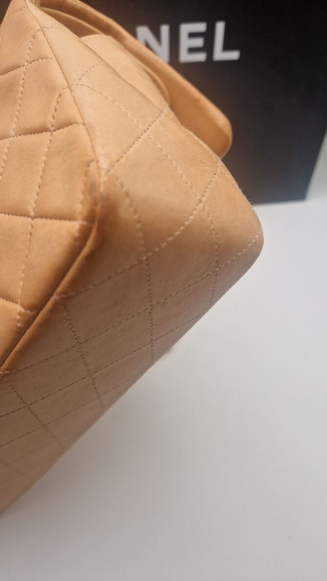 Sac Chanel Timeless en cuir matelassé – Image 13