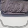 sac pochette chanel en cuir noir