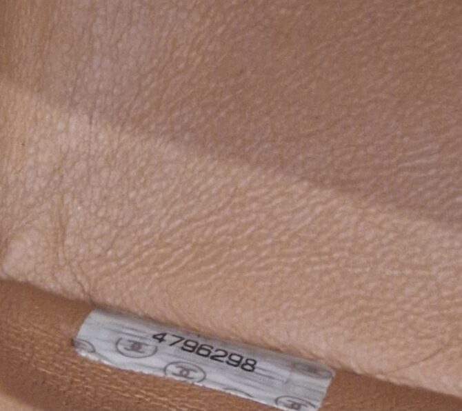 Sac Chanel Timeless en cuir matelassé – Image 17