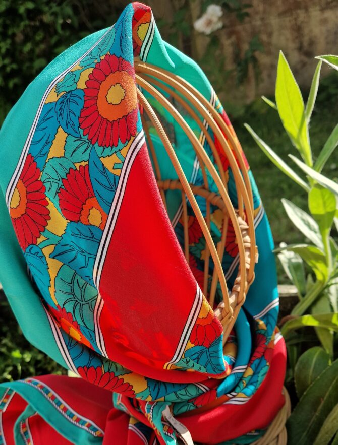 Foulard en soie Chloe – Image 5