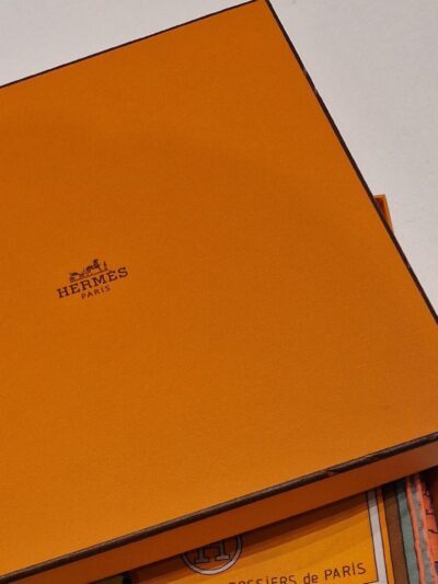 carré hermès petit duc par christian renonciat