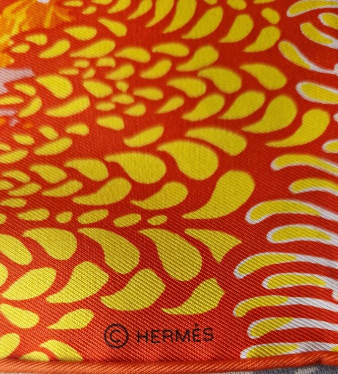 Carré Hermès à l'état neuf Mountain Zebra par Alice Shirley 2019 – Image 5