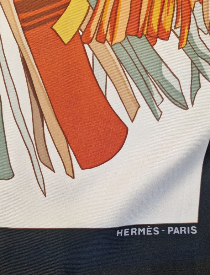 Carré Hermès Cuirs du désert détail  par Françoise de la Perrière 2001 – Image 6