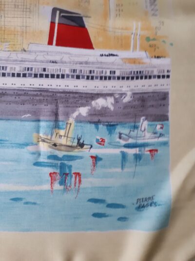 foulard arrivé du France à new york par pagès
