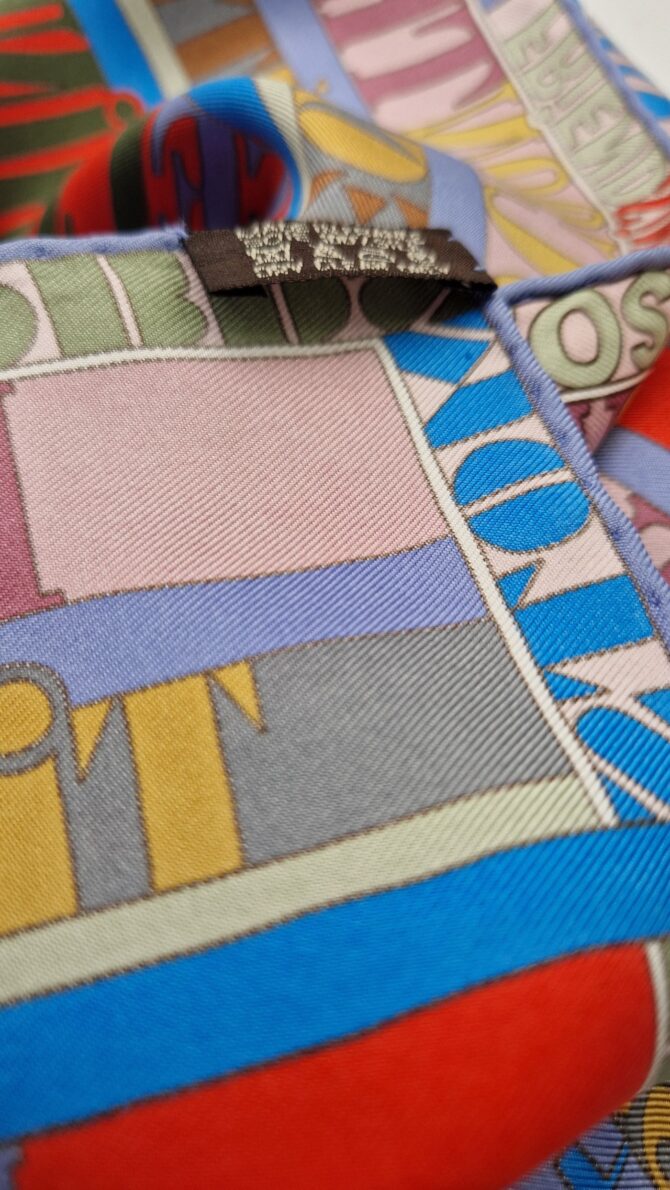 Pochette Hermès Mots de soie par Virginie Jamin 2011 – Image 5