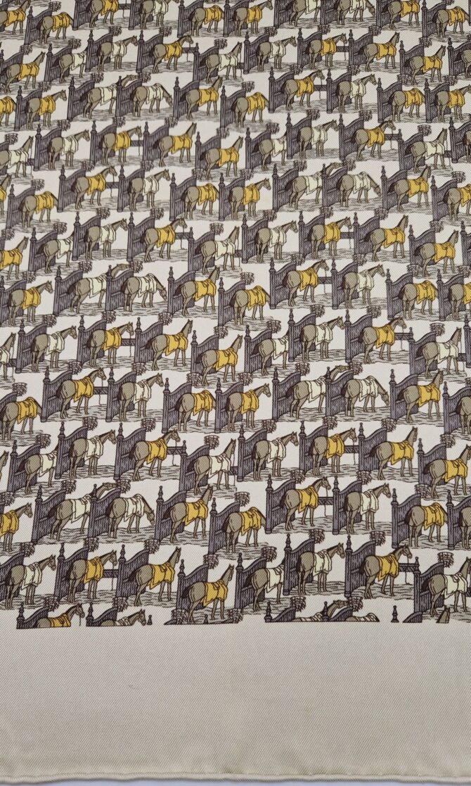 Pochette Hermès  Ecuries d'après le carré dessiné par Hugo Grykar en 1947 – Image 3