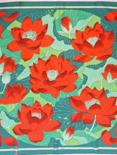 carré hermès fleurs de lotus
