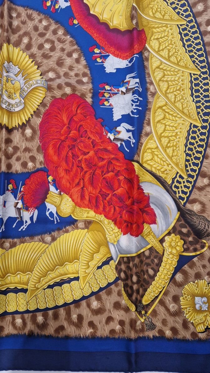 Foulard Hermès Casques et plumets par Julia Abadie 1989 – Image 6