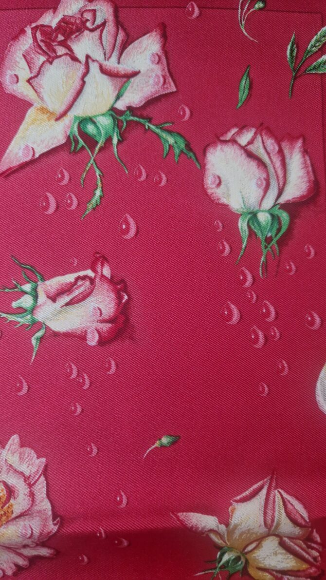 Gavroche ou pochette Hermès La rosée – Image 4