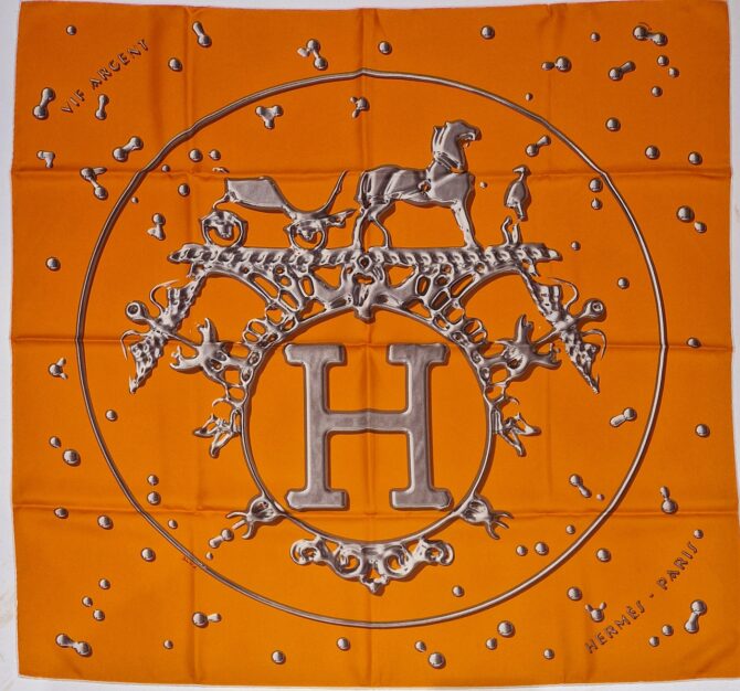 Carré hermès vif-argent